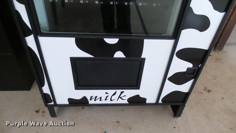 image for item DM9039 Milk vending machine