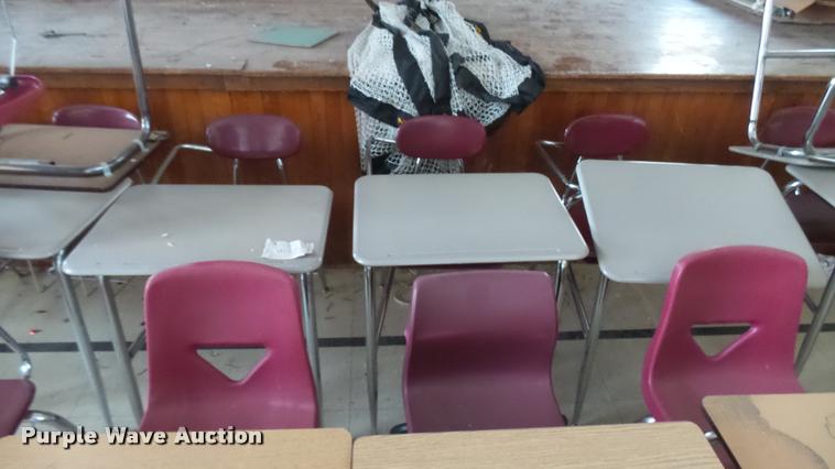 image for item DM9041 (21) student desks