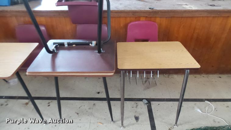 image for item DM9041 (21) student desks