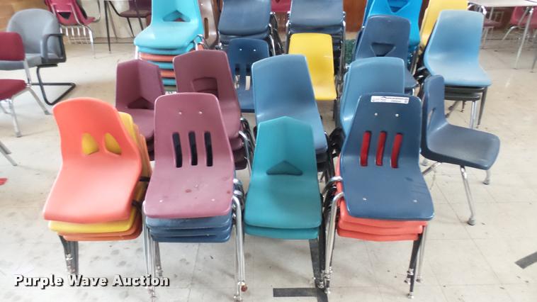 image for item DM9044 (65) plastic chairs