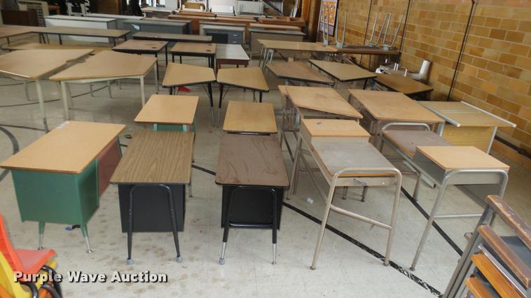 image for item DM9045 (10) student desks