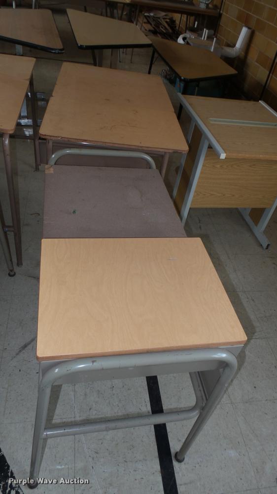 image for item DM9045 (10) student desks