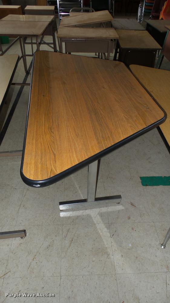 image for item DM9046 (7) tables