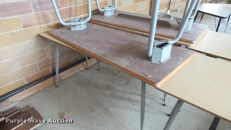 image for item DM9048 (6) tables