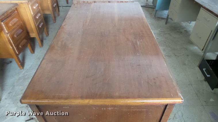 image for item DM9052 (6) wood desks