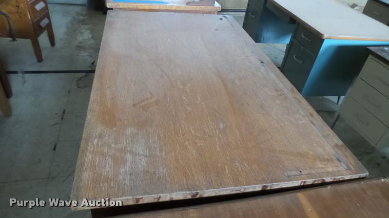 image for item DM9052 (6) wood desks