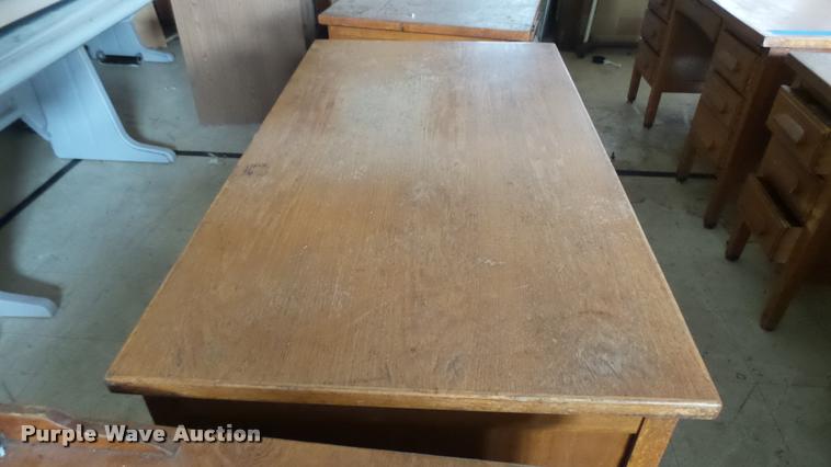 image for item DM9052 (6) wood desks