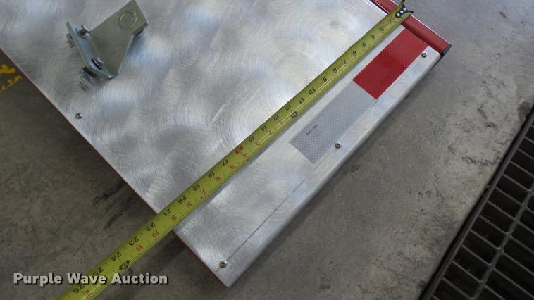 image for item DS9041 Firefighting equipment