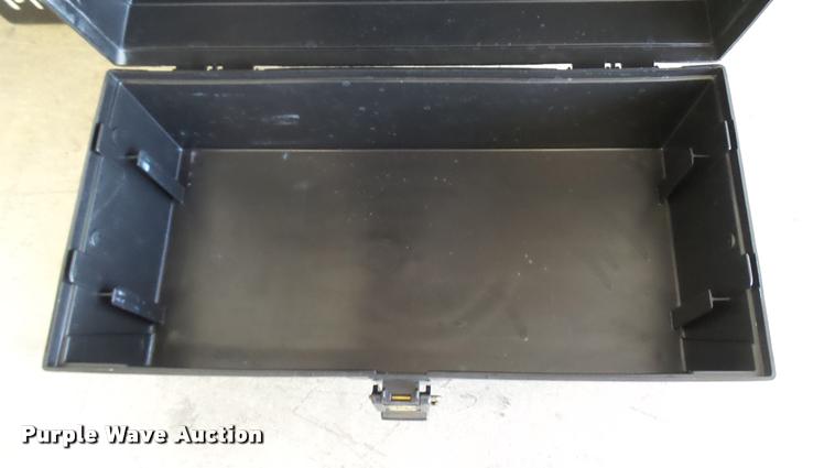 image for item DS9042 Toolboxes