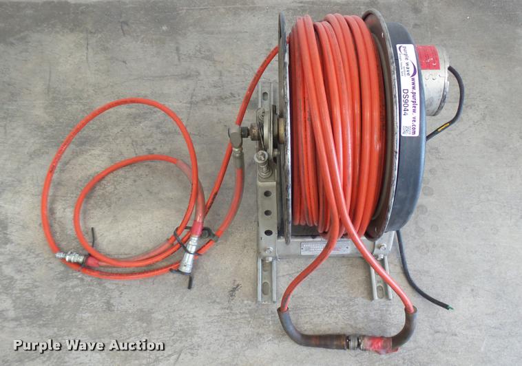 image for item DS9044 Hannay electric hose reel