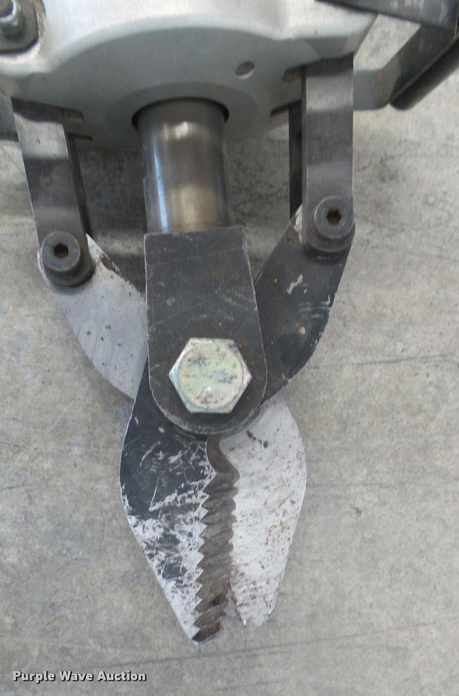 image for item DS9045 EMS rescue equipment