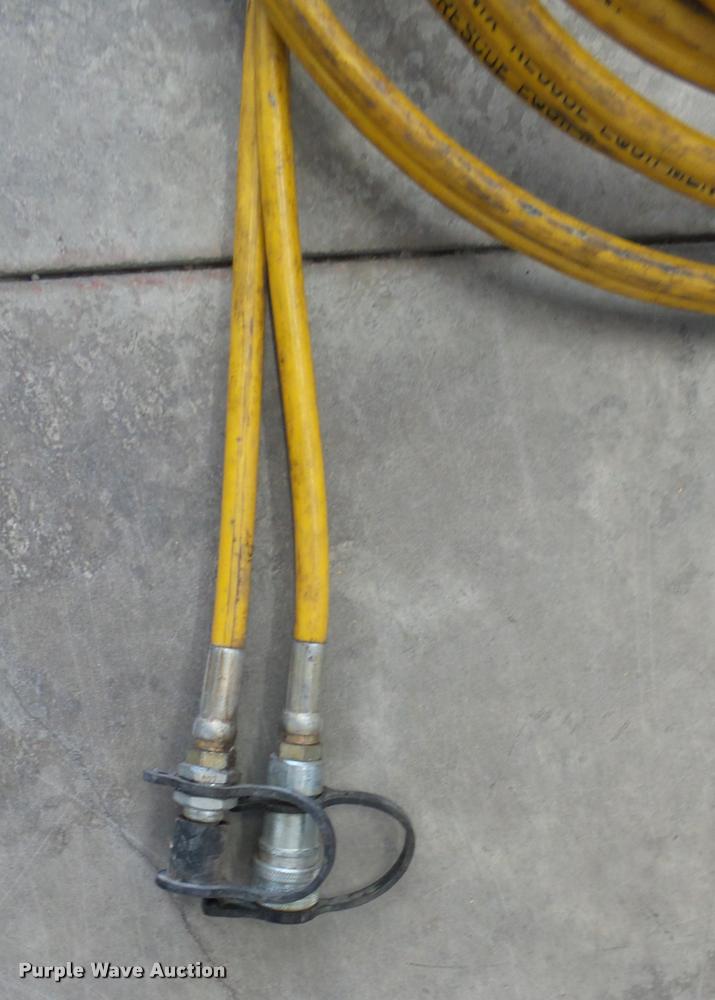 image for item DS9045 EMS rescue equipment