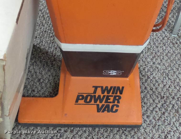 image for item DS9047 SSS vacuum cleaner