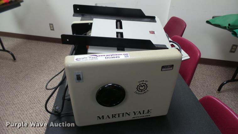 image for item DS9049 Office supplies