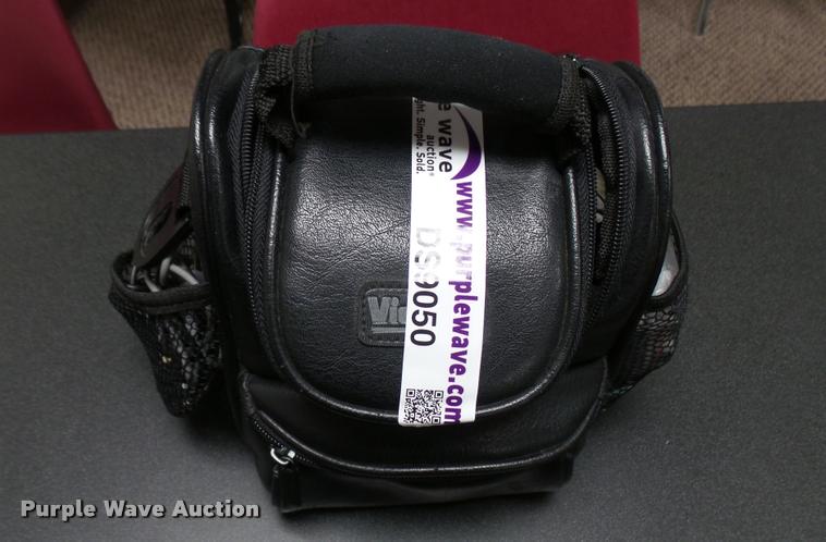 image for item DS9050 Sony MVC-CD500 digital camera