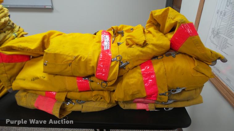 image for item DS9051 Firefighting equipment