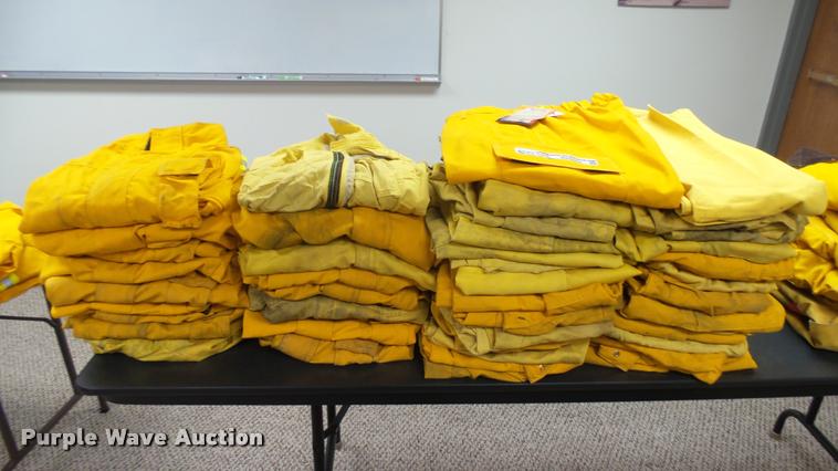 image for item DS9052 Firefighting equipment