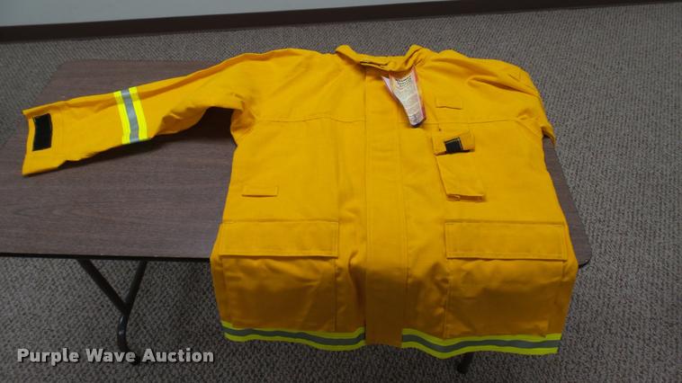 image for item DS9052 Firefighting equipment