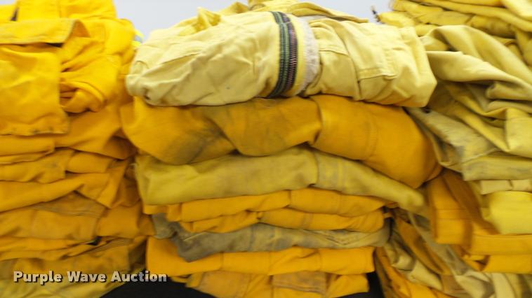 image for item DS9052 Firefighting equipment