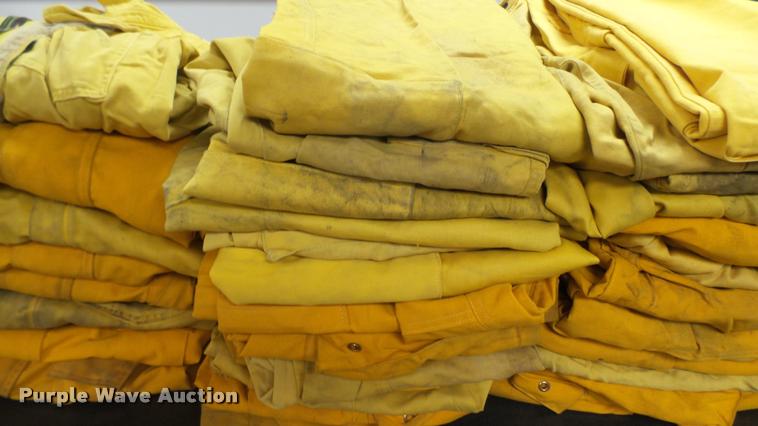 image for item DS9052 Firefighting equipment