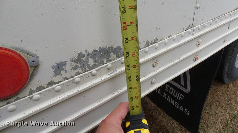 image for item DS9114 1989 Ford F350 box truck