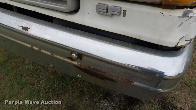 image for item DS9114 1989 Ford F350 box truck