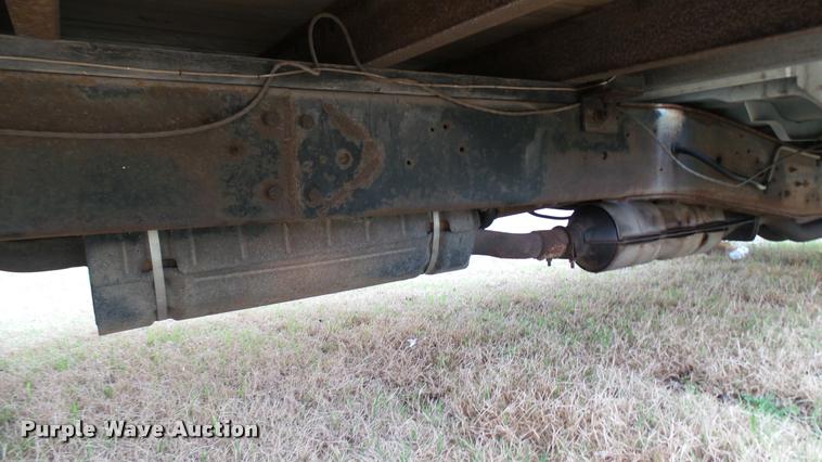 image for item DS9114 1989 Ford F350 box truck