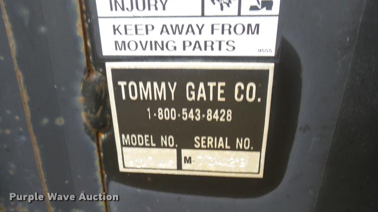 image for item DS9114 1989 Ford F350 box truck