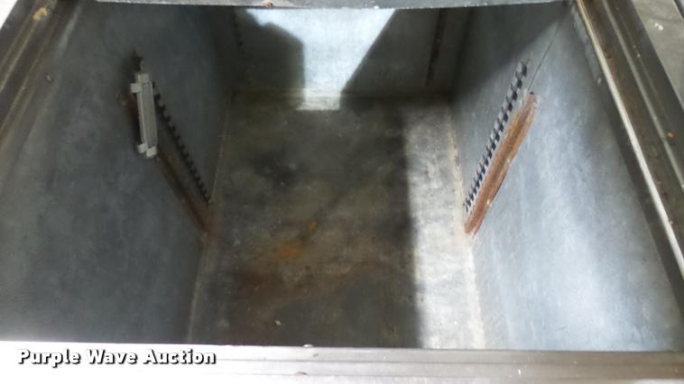 image for item DS9127 Schaefer ice box