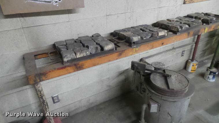 image for item DS9128 Blacksmith equipment