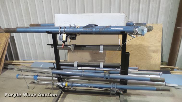 image for item DS9132 Volleyball net and poles