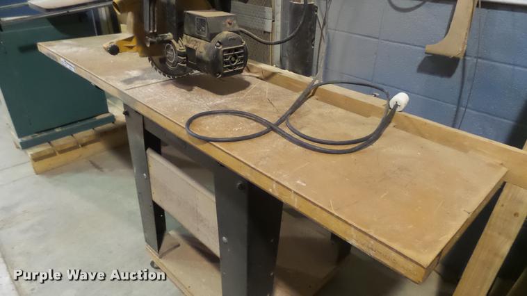 image for item DS9133 DeWalt 7790 saw