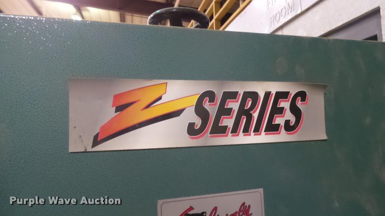 image for item DS9134 Grizzley wood bandsaw