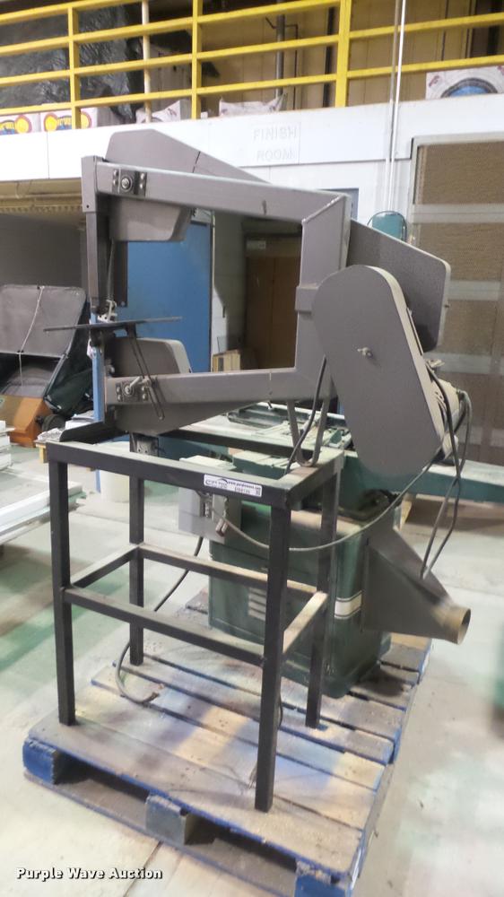 image for item DS9135 Woodmaster 500 saw