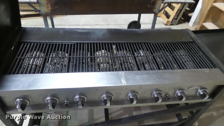 image for item DS9138 Bakers & Chefs gas grill