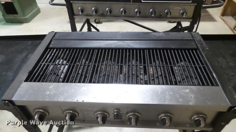 image for item DS9139 Master Forge gas grill