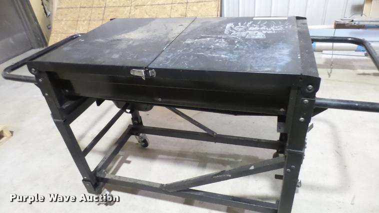 image for item DS9139 Master Forge gas grill