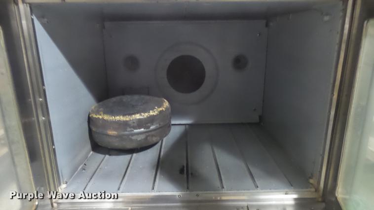 image for item DS9141 Blodgett commercial oven