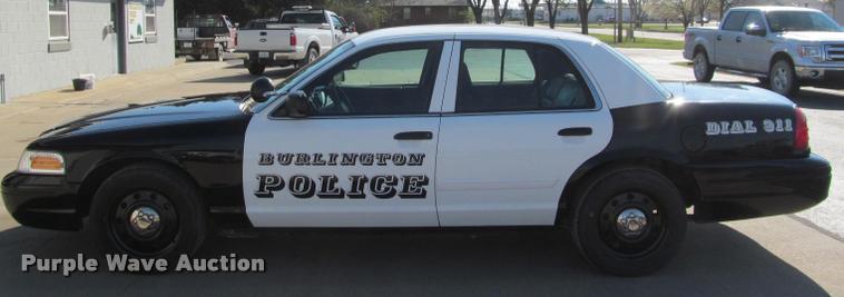 image for item J2606 2010 Ford Crown Victoria Police Interceptor