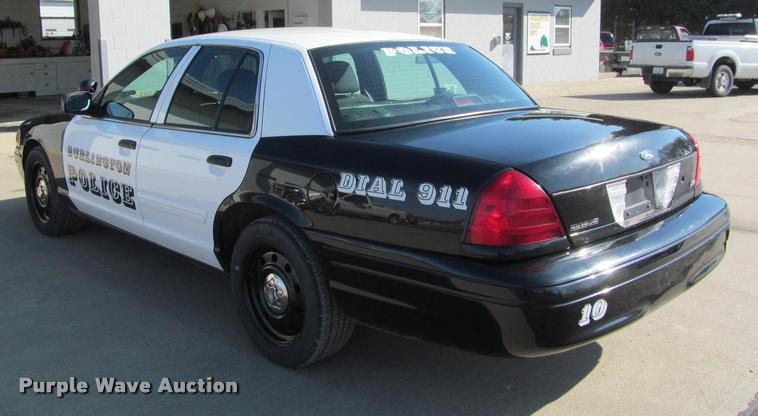 image for item J2606 2010 Ford Crown Victoria Police Interceptor