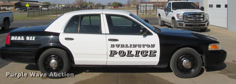 image for item J2606 2010 Ford Crown Victoria Police Interceptor