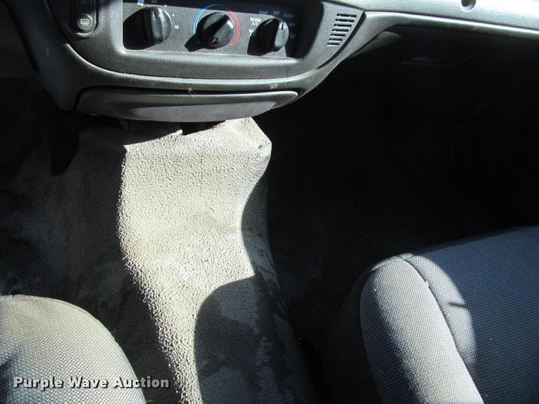 image for item J2606 2010 Ford Crown Victoria Police Interceptor