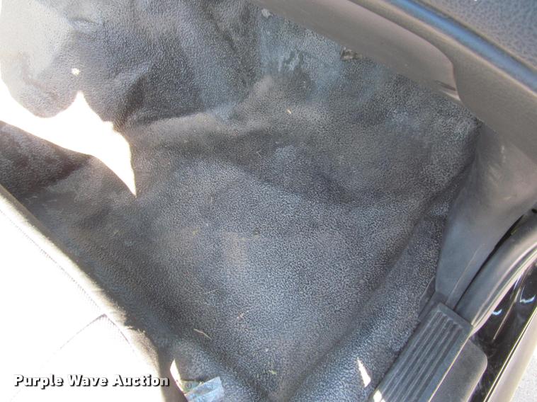 image for item J2606 2010 Ford Crown Victoria Police Interceptor