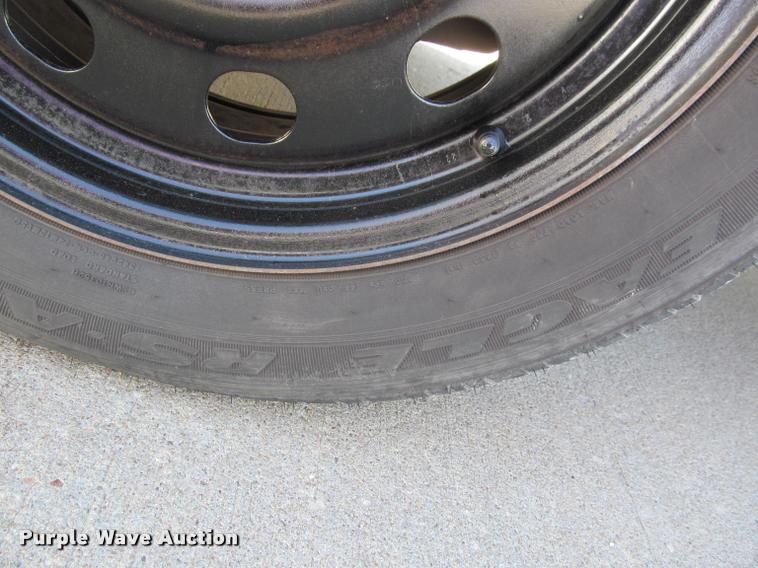 image for item J2606 2010 Ford Crown Victoria Police Interceptor