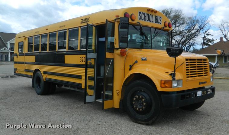 image for item K2588 1996 International 3800 school bus