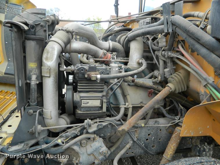 image for item K2588 1996 International 3800 school bus