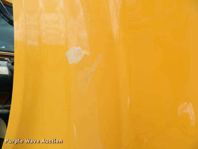 image for item K2588 1996 International 3800 school bus