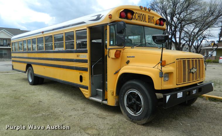 image for item K2589 1995 Chevrolet school bus