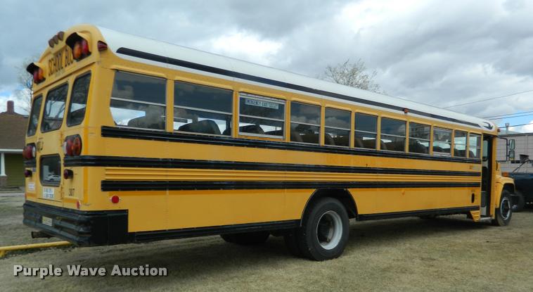 image for item K2589 1995 Chevrolet school bus