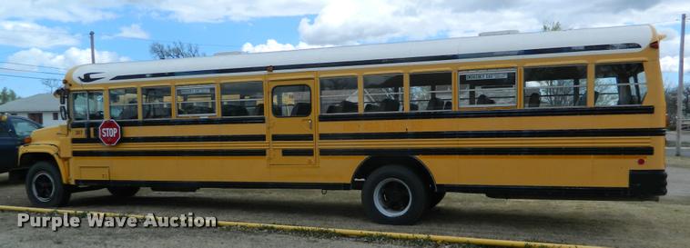 image for item K2589 1995 Chevrolet school bus